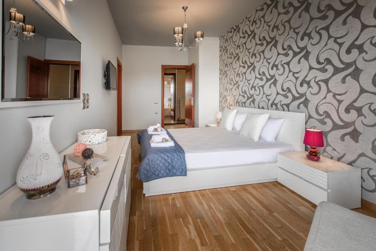 Villa Astarte - Istar With Tennis Court